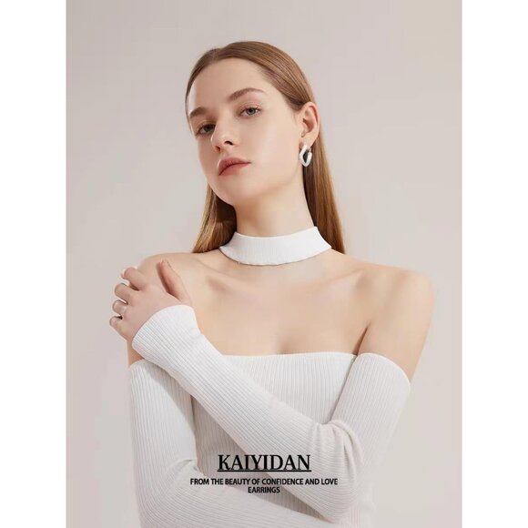 Trendy Chunky Medium Huggie Style Thick Statement Dangle Earrings Gift for Her - Picture 6 of 9